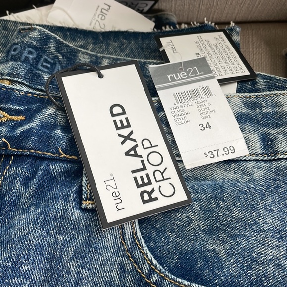 rue21 Men Relaxed Crop Jeans - Picture 15 of 15